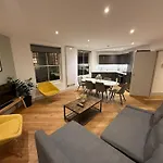 Clerkenwell Spacious Flat