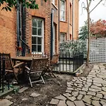 The Egerton - Luxury Apartments