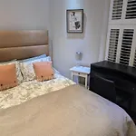 Beautiful 1 Bed Flat Fulham, London
