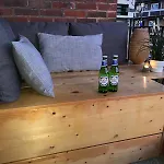 Newly Renovated - 70M2 Modern & Cosy - Balcony