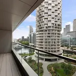 Luxurious 1-Bed Flat Close To Canary Wharf