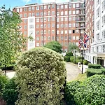 Luxury 2 Bedroom Apartment Edgware Road By Amer