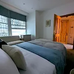 Estatesmen Mayfair Bond Street Flat