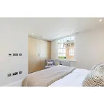 Luxury Apartment Sophia 4 Bedroom 8 Sleeps