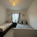 Inviting & Spacious 3Bd Flat - Shadwell
