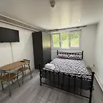 Comfy Apartments - Finchley Road
