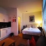Capital Host- Apartments Euston