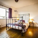 Pimlico Chic Suite