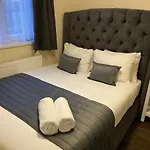 Apartment 20 @ Excel London