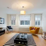 D Arblay Street