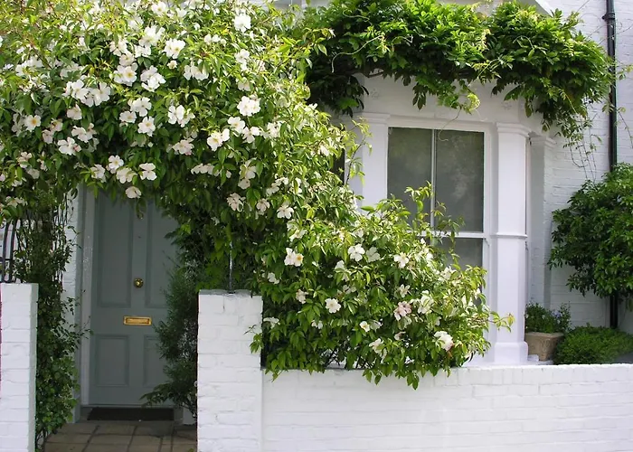 Hurlingham Bed And Breakfast