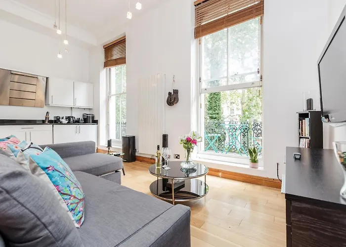 Porchester Loft