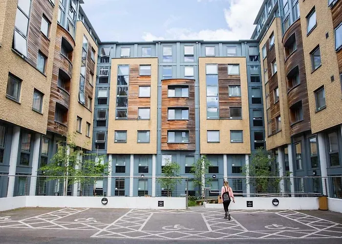 Modern Studios And Private Bedrooms With Shared Kitchen At Chapter Islington In London For Students Only