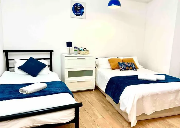 Trendy One Bedroom Flat In London