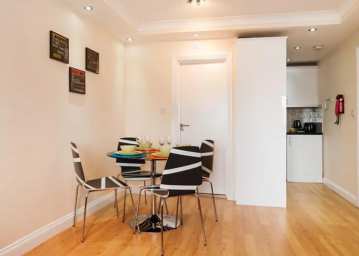 Kings Cross Apartment