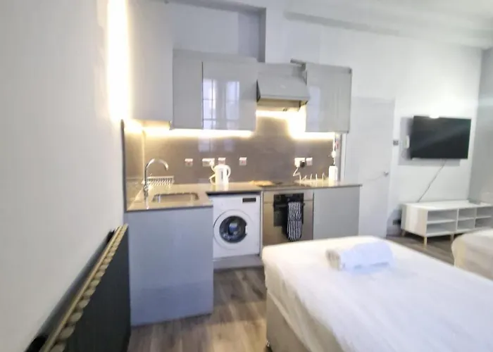 Baker Street Suites