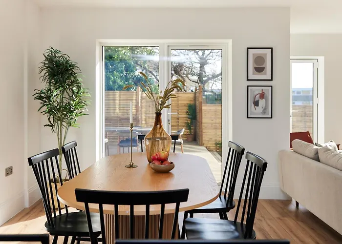The Wembley Park Secret - Spacious 3Bdr Flat With Terrace