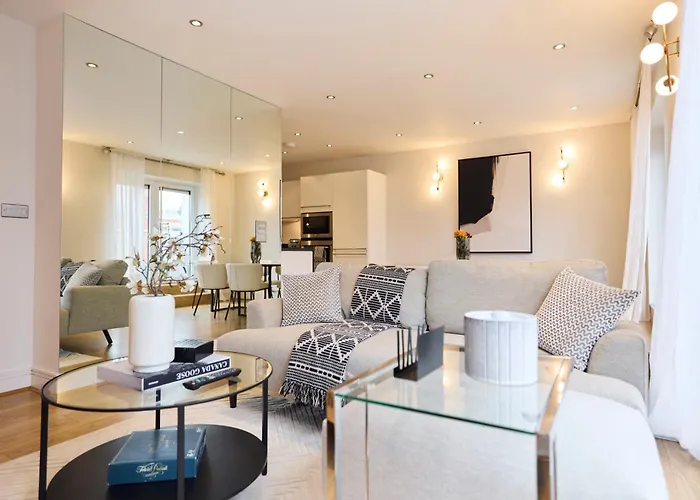 The Battersea Park Place - Amazing 2Bdr Flat With Terrace