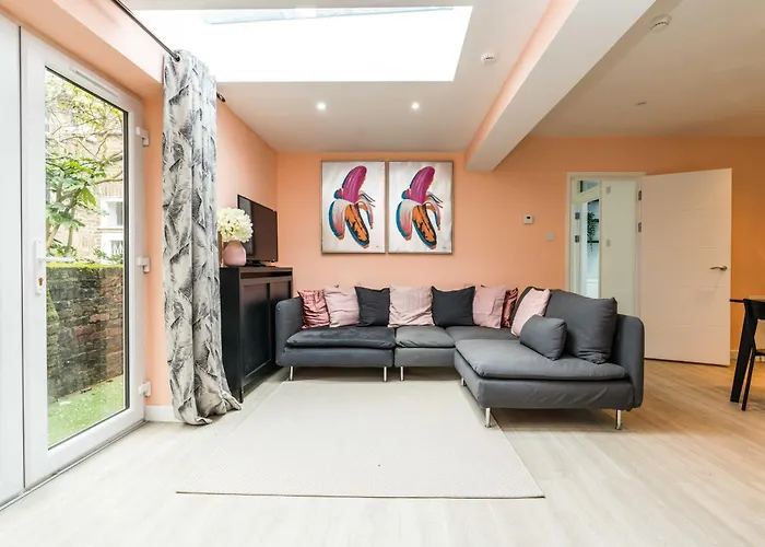 S0 3Bed-Terrace-Central-15Minutes To Marble Arch& Oxfordstreet