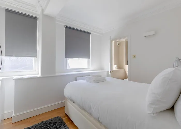 Central 2Bd Flat 10 Mins To Buckingham Palace