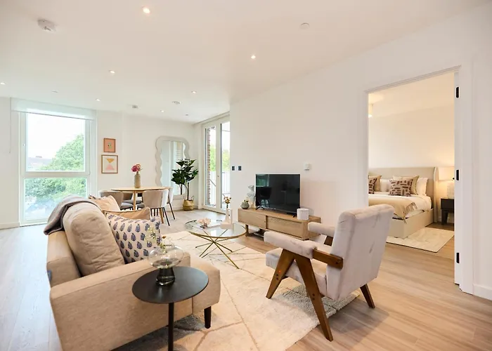 The Tottenham Escape - Lovely 2Bdr Flat With Balcony