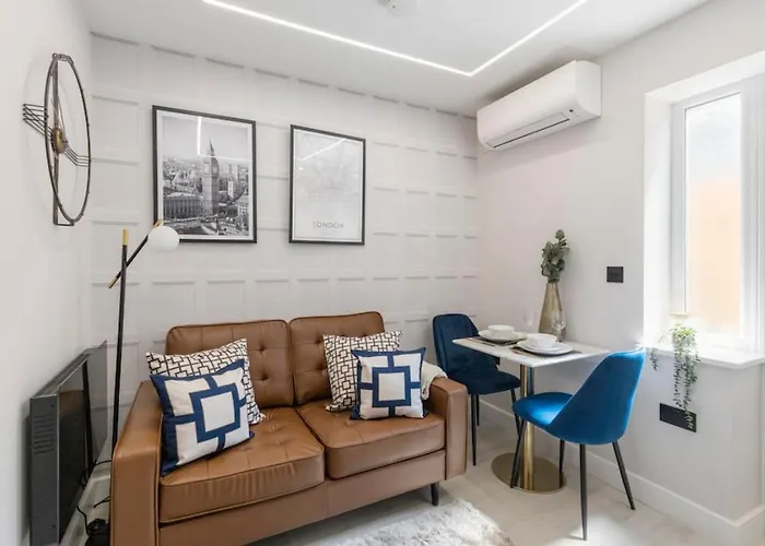 Robins Suite - Brent Cross