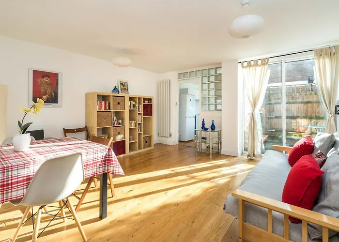 Super 1Bd Garden Flat Islington London