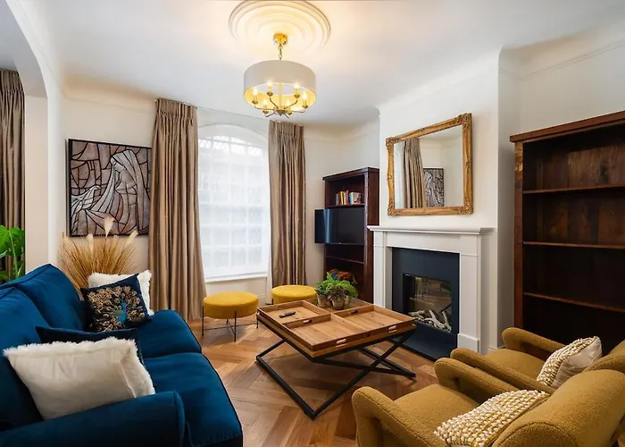 Stylish 3 Bedroom Home Mc14