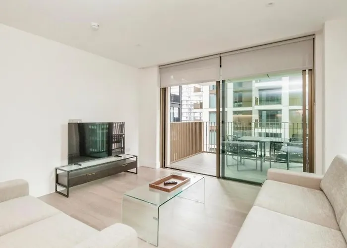 Modern 2 Bedroom Apartment In Canada Water London - Stylish Stay By The River Thames