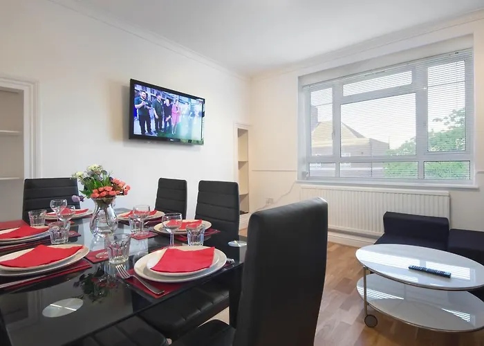 Central London 2 Bedroom Apartment