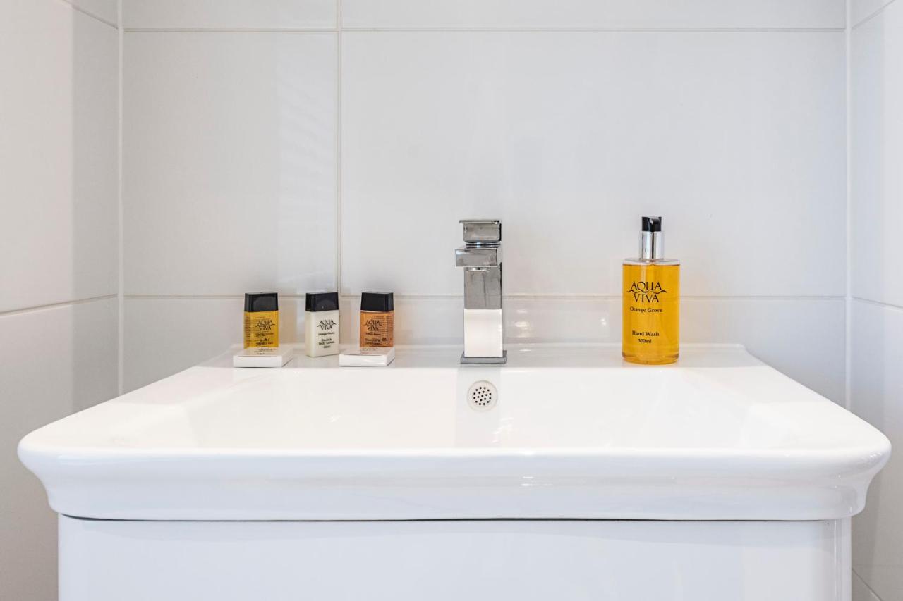 Cozy And Serene Brand-new Flat In Kilburn, Apartment London