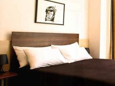 Hotel Avni Kensington 3*