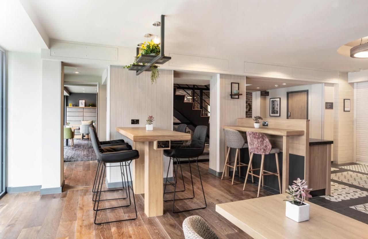 Point A Paddington Hotel 3*