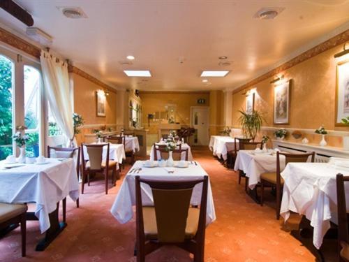 Maranton House Hotell