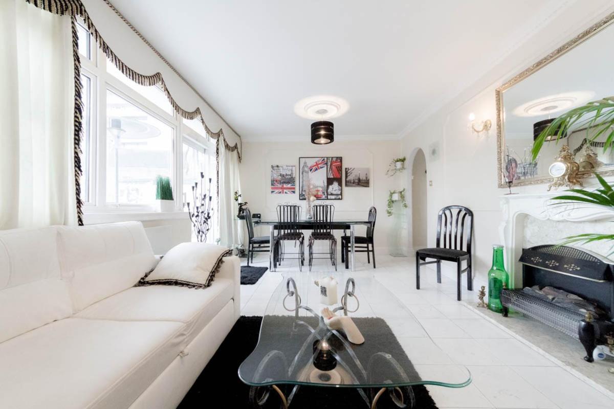 Juzz Holiday Lets Apartment London