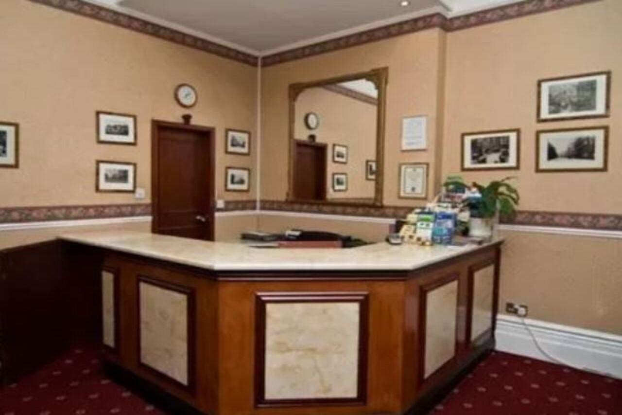 Hotell Maranton House 3*