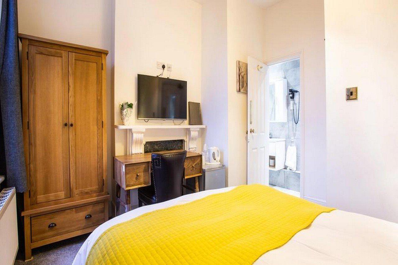 Oyo The Greenland Hotell 2*