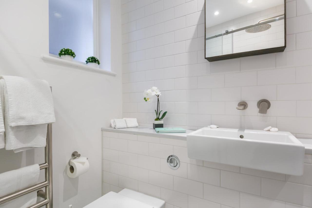 Urban Chic - Wellington Apartment