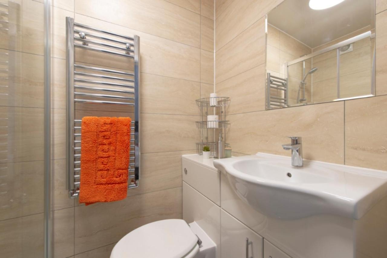 Trendy Tufnell Park Townhouse London