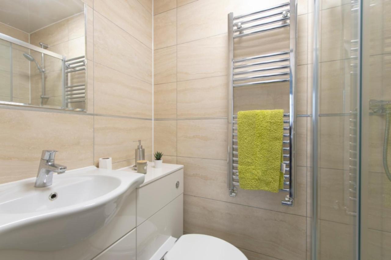 Trendy Tufnell Park Townhouse * London