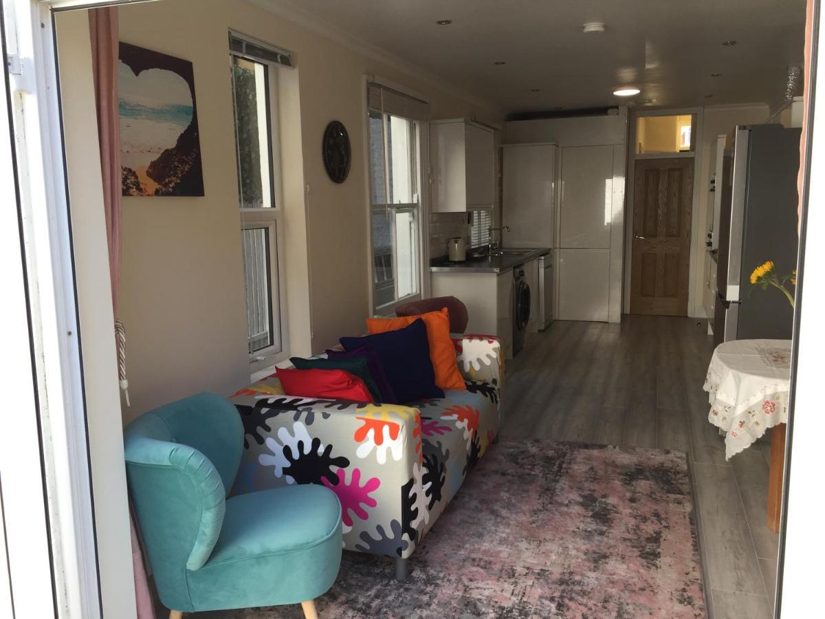 Yellow House Chelsea Bed & Breakfast