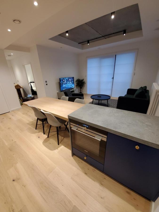 Agar House Apartment London