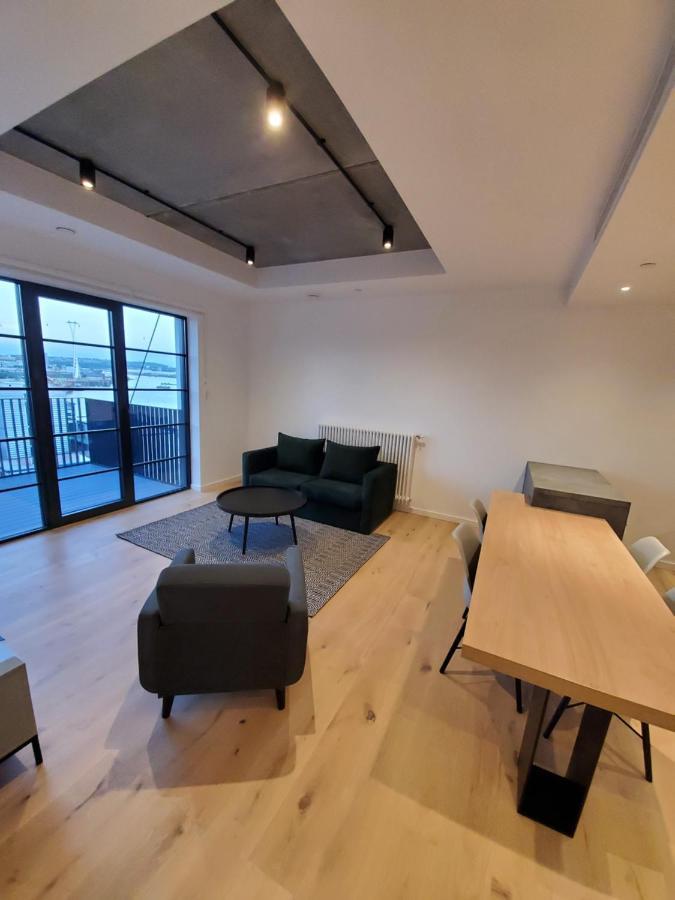 Agar House * London