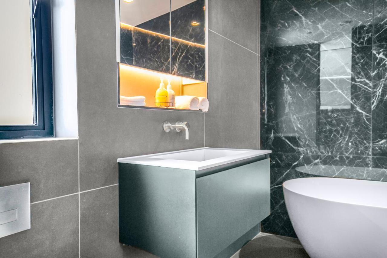 Luxury Penthouse Hoxton Apartment London