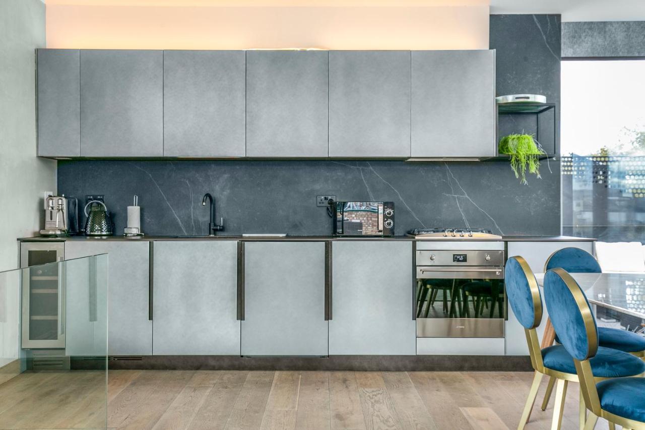 Luxury Penthouse Hoxton Apartment
