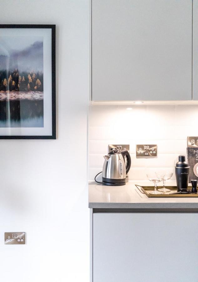 Contemporary Apartments, Wembley - Sk London
