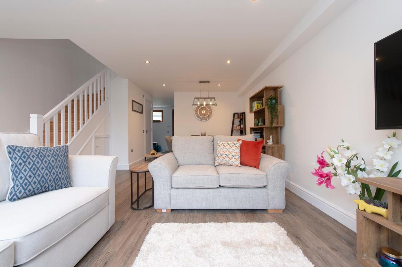 Apartment Living London