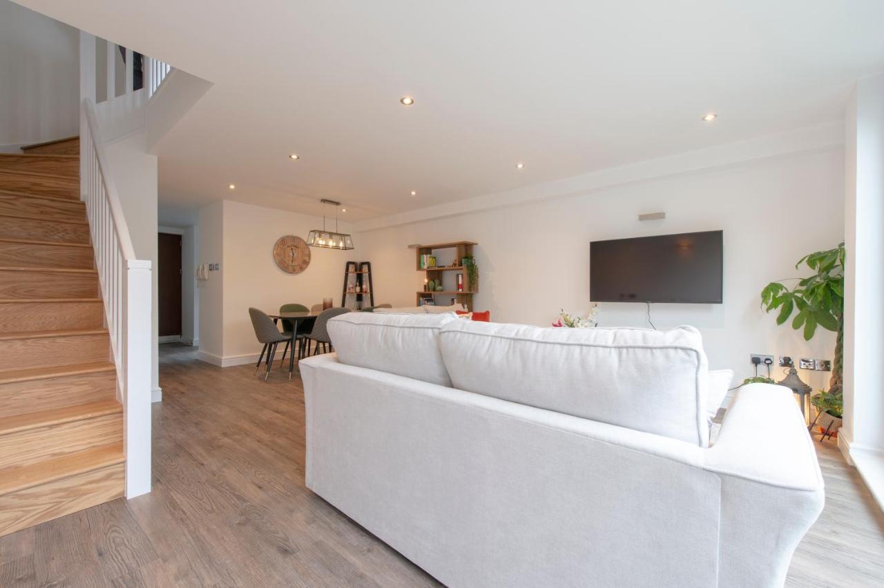 Living Apartment