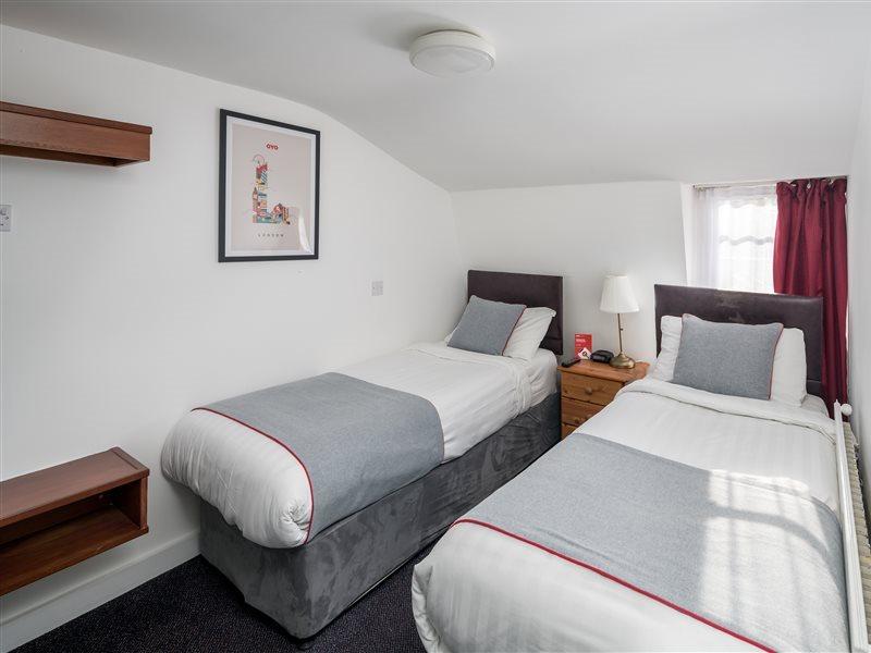 Apollo Kings Cross Hotell 3*