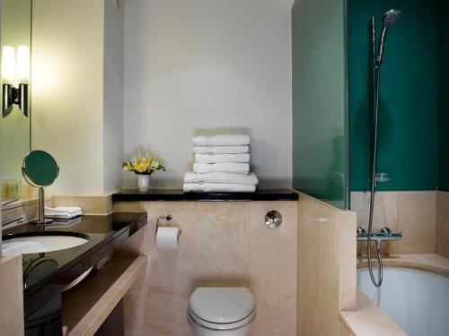 Cheval Phoenix House At Sloane Square 5*